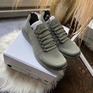 APL Men's TechLoom Breeze